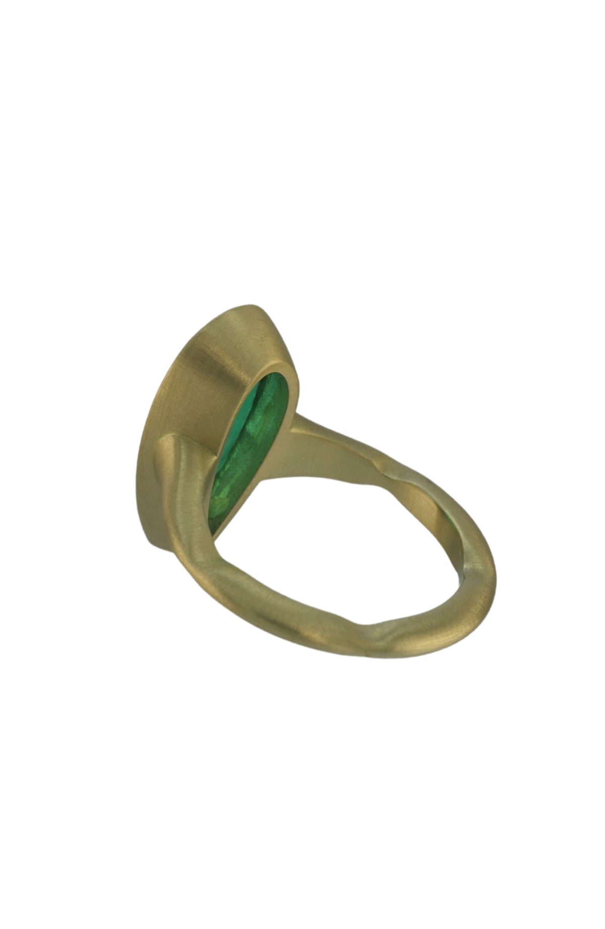 Drop Dead Gorgeous Ring in 18k gold, view 10
