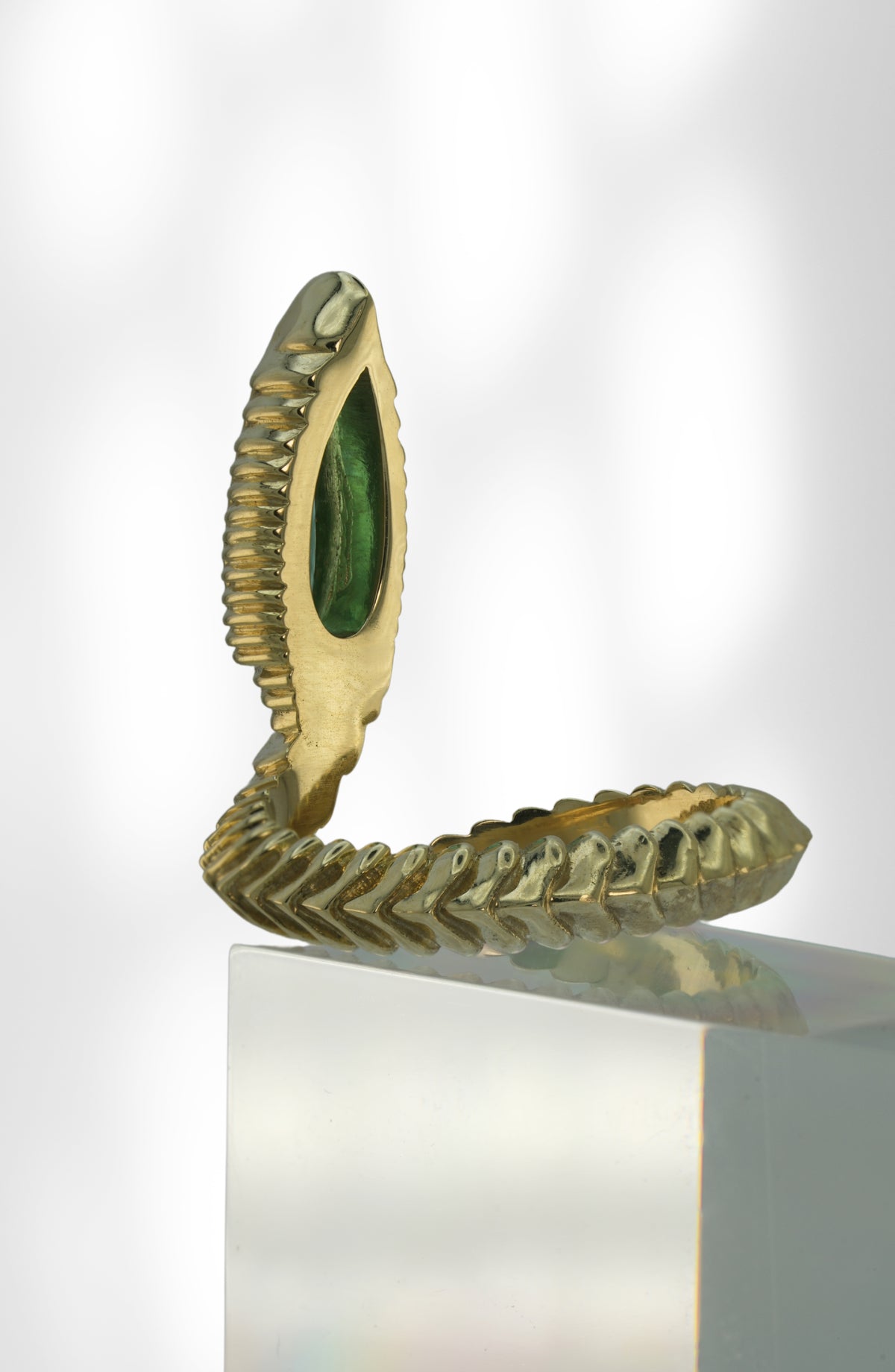 Moment of the Year Ring, view 5