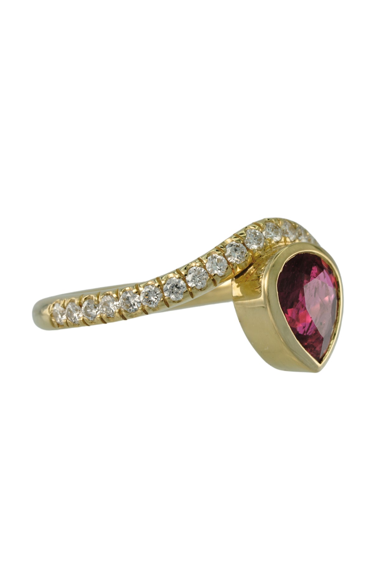 Mozambique Ruby Ring with Diamonds in 18k gold, view 9