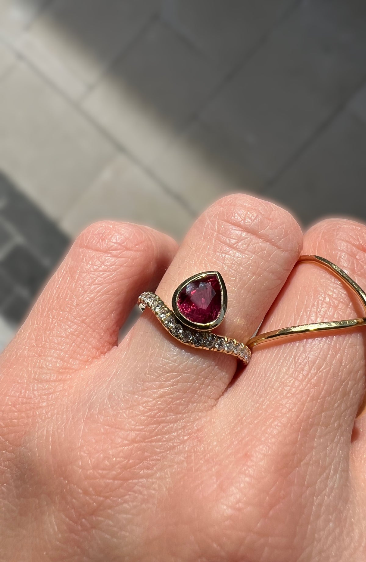 Mozambique Ruby Ring with Diamonds in 18k gold, view 8