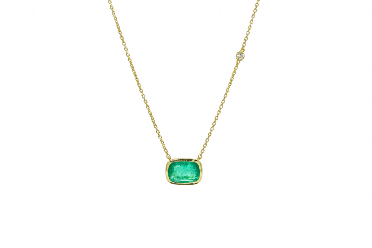Zambian Emerald Necklace with Diamond
