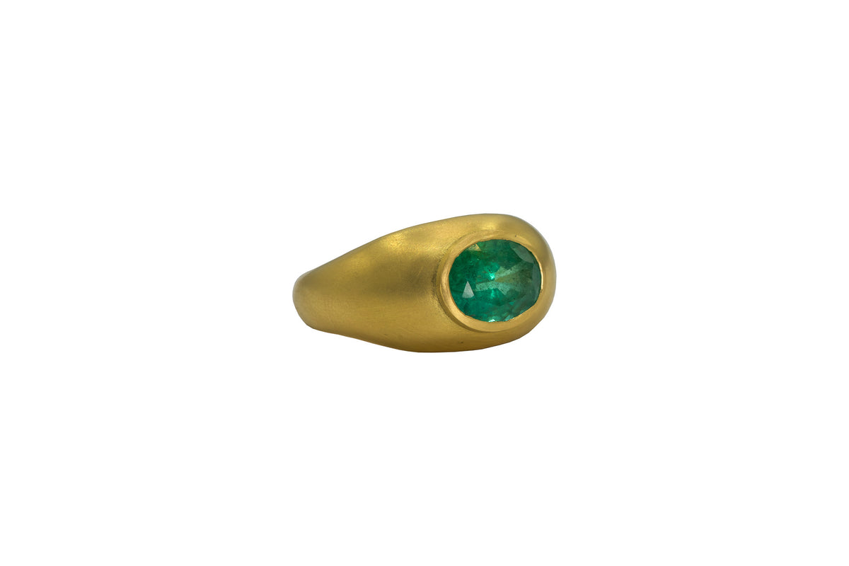 Oval Emerald Ring, other side