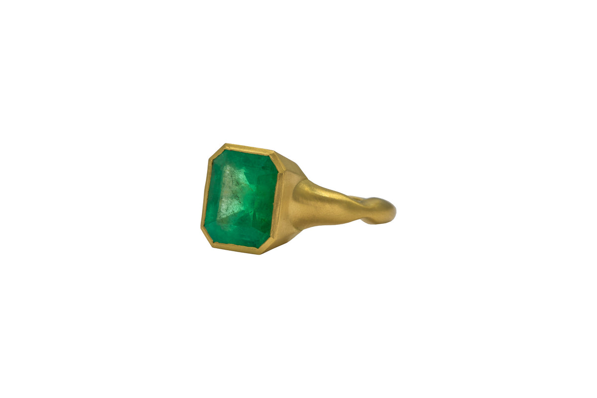 Emerald Rectangular Ring, side view