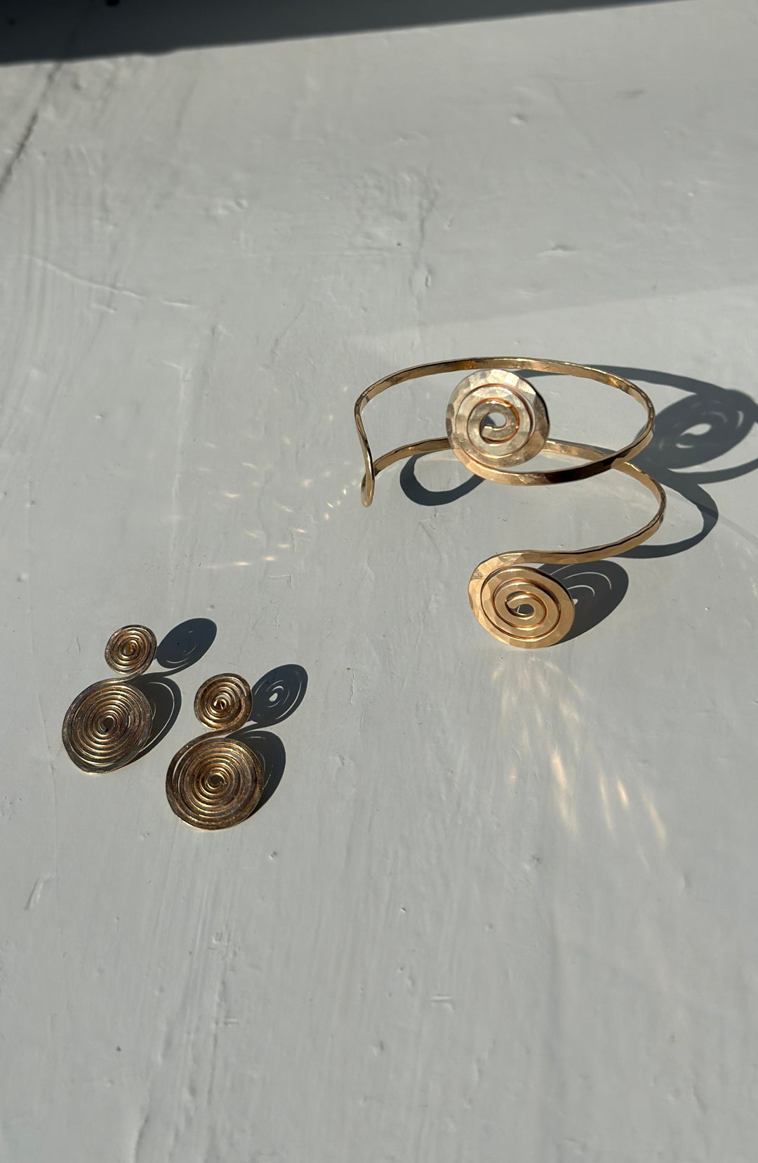 Ionic Cuff