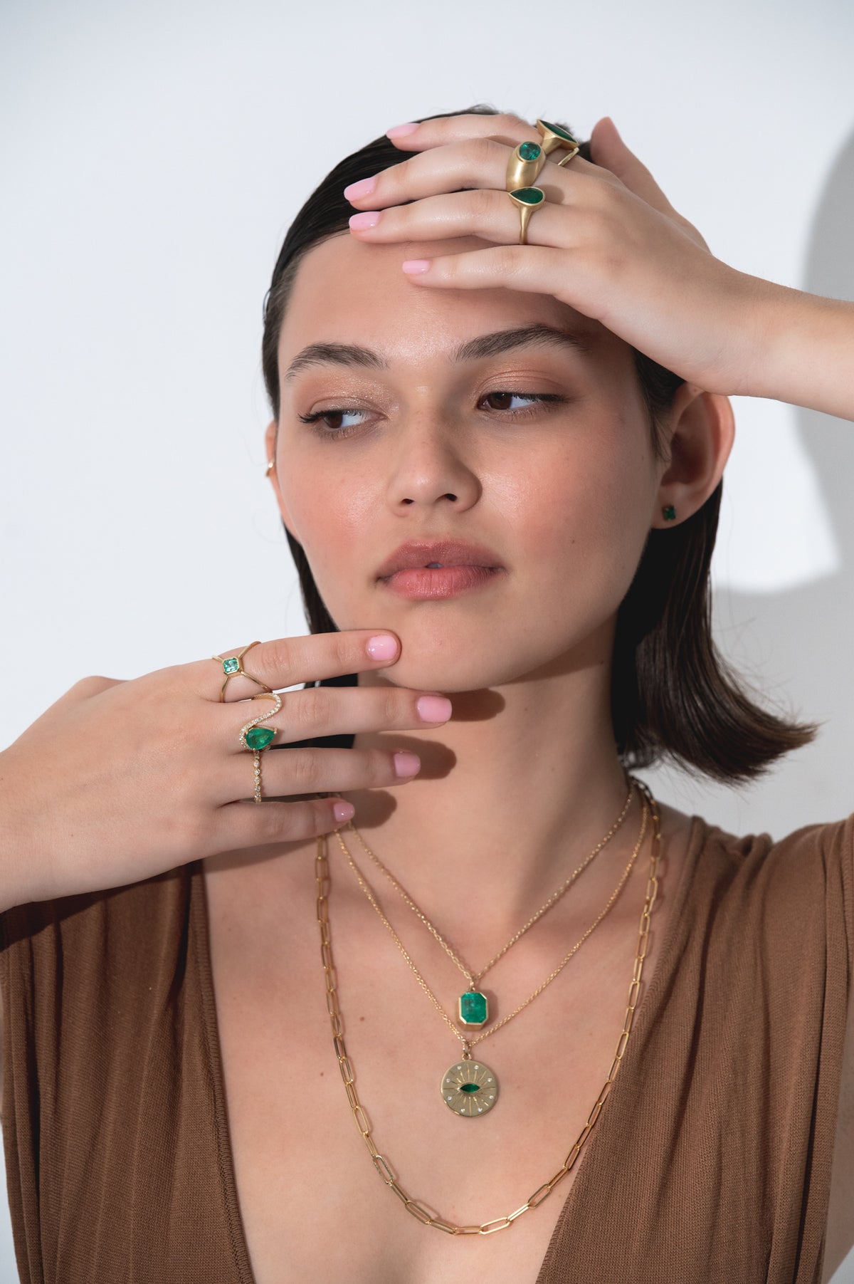 Oval Emerald Ring, view 3