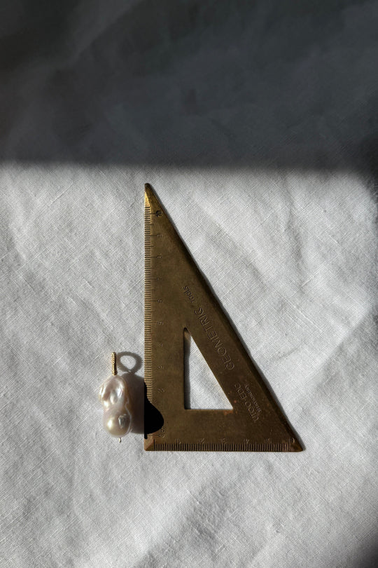 Baroque Pearl Pendant