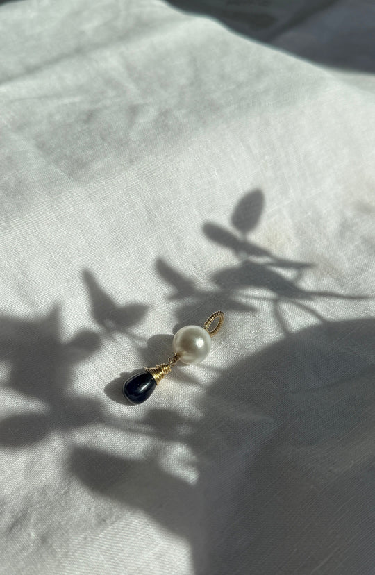 Sapphire & South Sea Pearl Pendant
