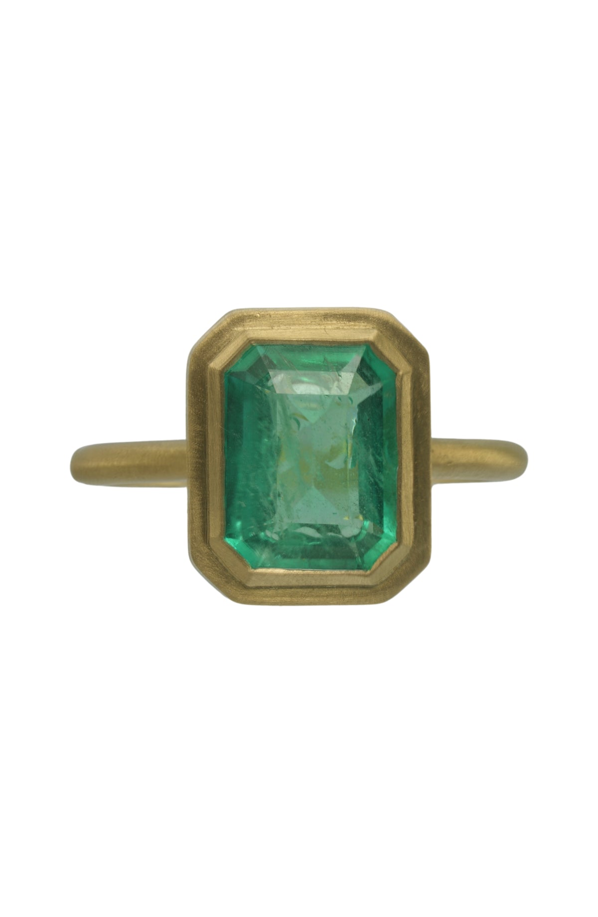 Pure Emerald Ring in 18k gold