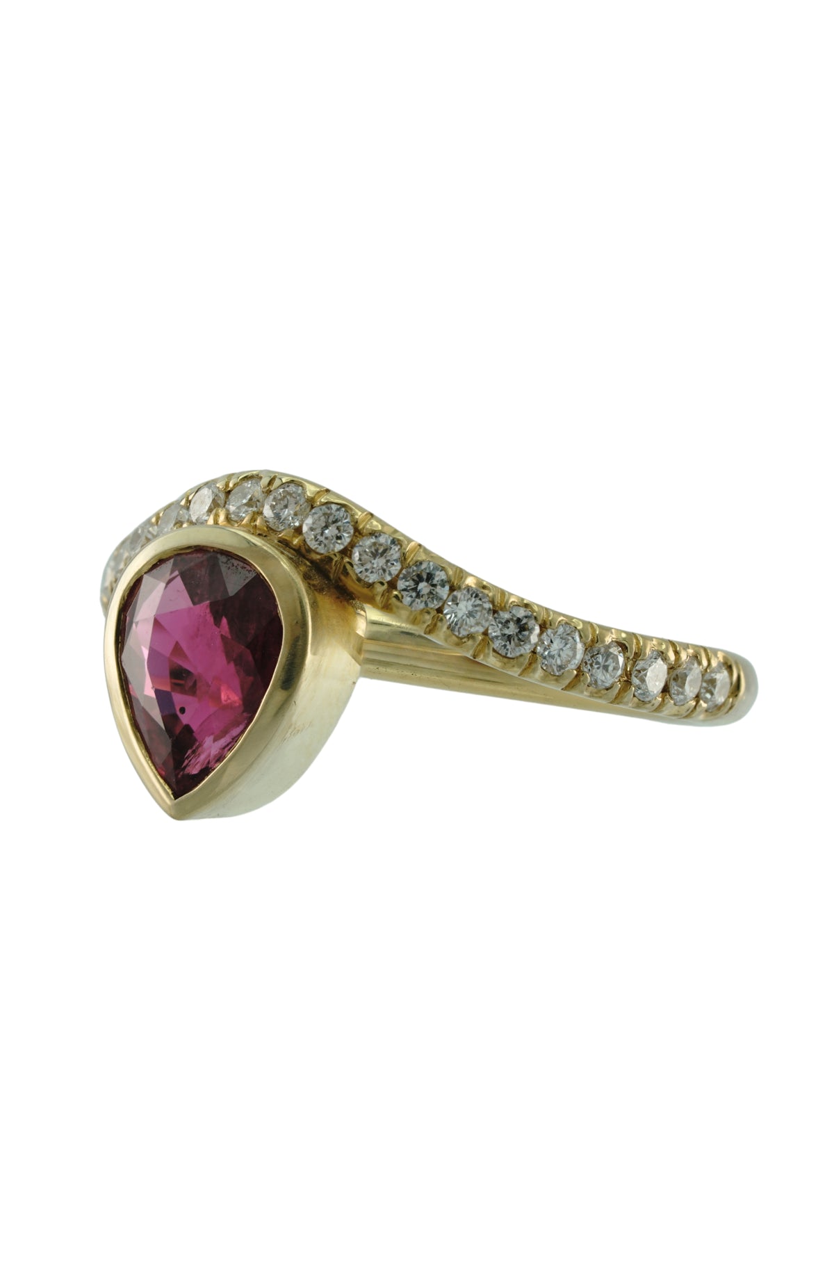 Mozambique Ruby Ring with Diamonds in 18k gold, view 7
