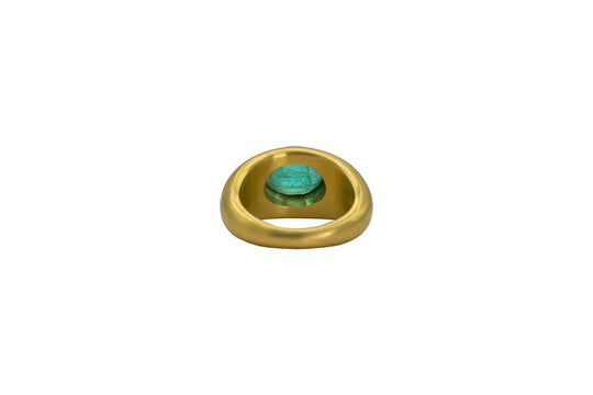 Oval Emerald Ring