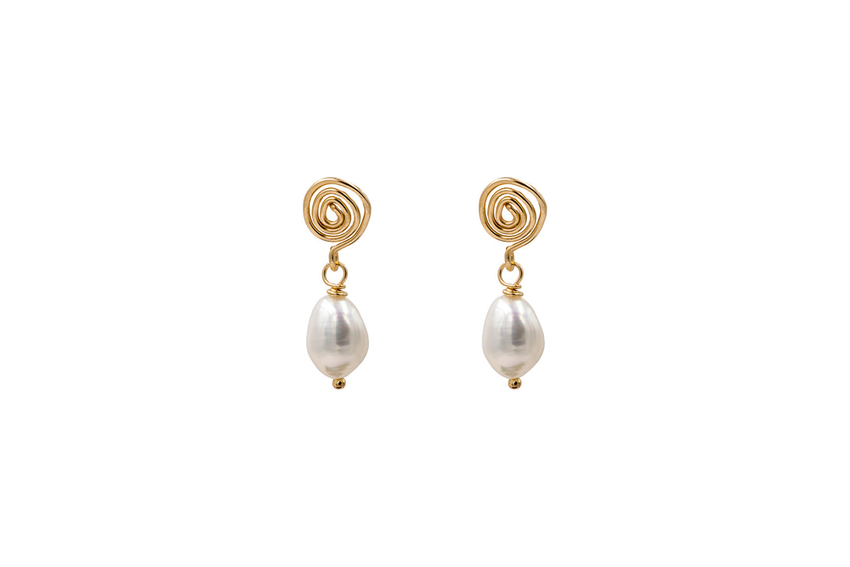Elissos Pearl Earrings